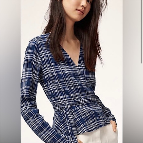 Aritzia Tops - 🦋 WILFRED FREE (ARITZIA) Shannon Plaid Wrap/Cardigan. Size SM. Excellent Cond!